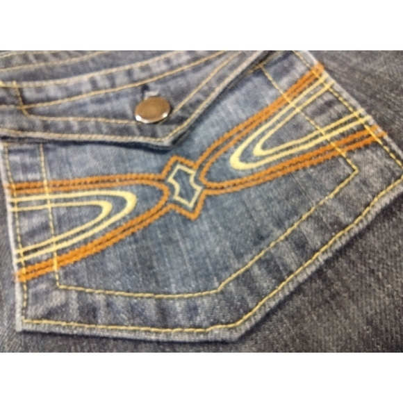 Lux medium wash button flap embroidered back pockets denim jeans size 29 - Picture 3 of 13